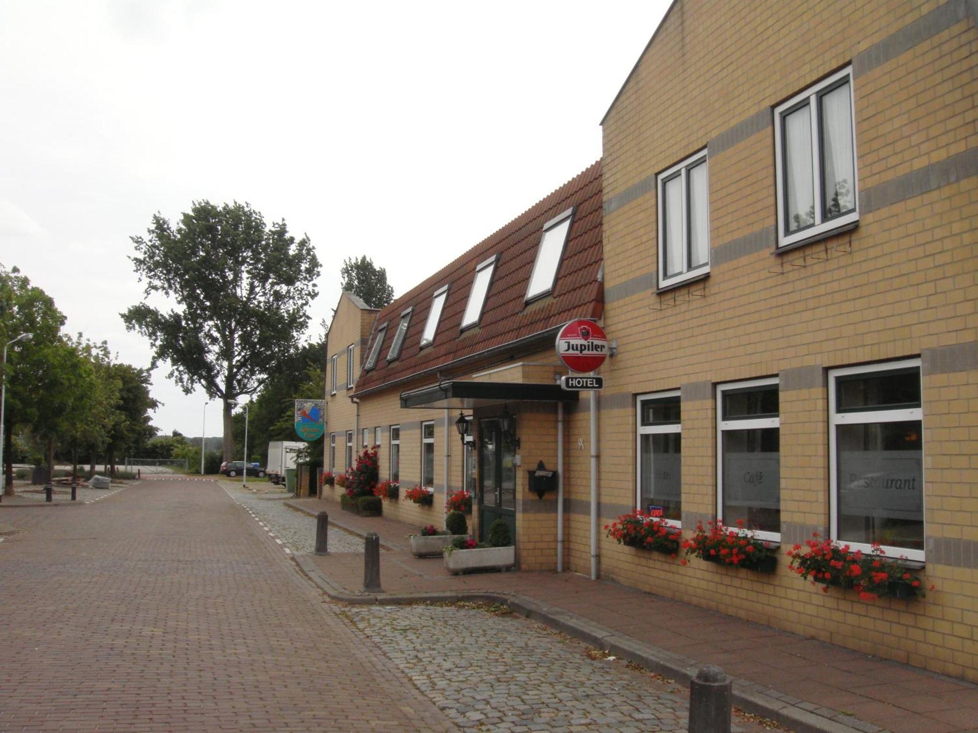 Hotel De Gentsche Poort Biervliet Extérieur photo