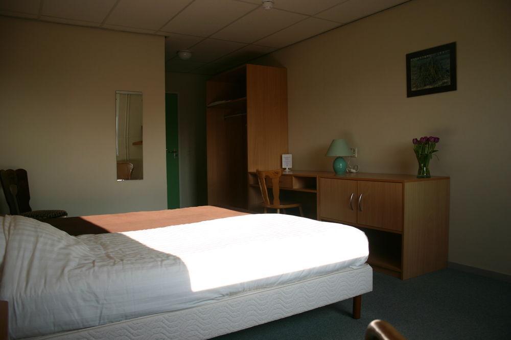 Hotel De Gentsche Poort Biervliet Extérieur photo