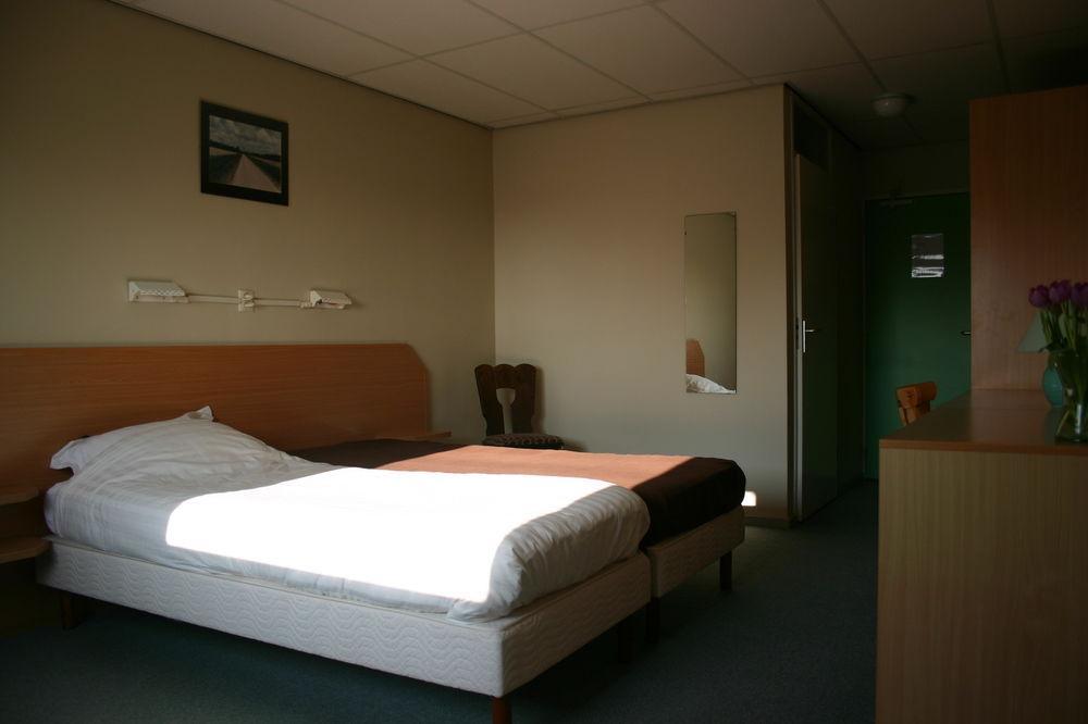 Hotel De Gentsche Poort Biervliet Extérieur photo